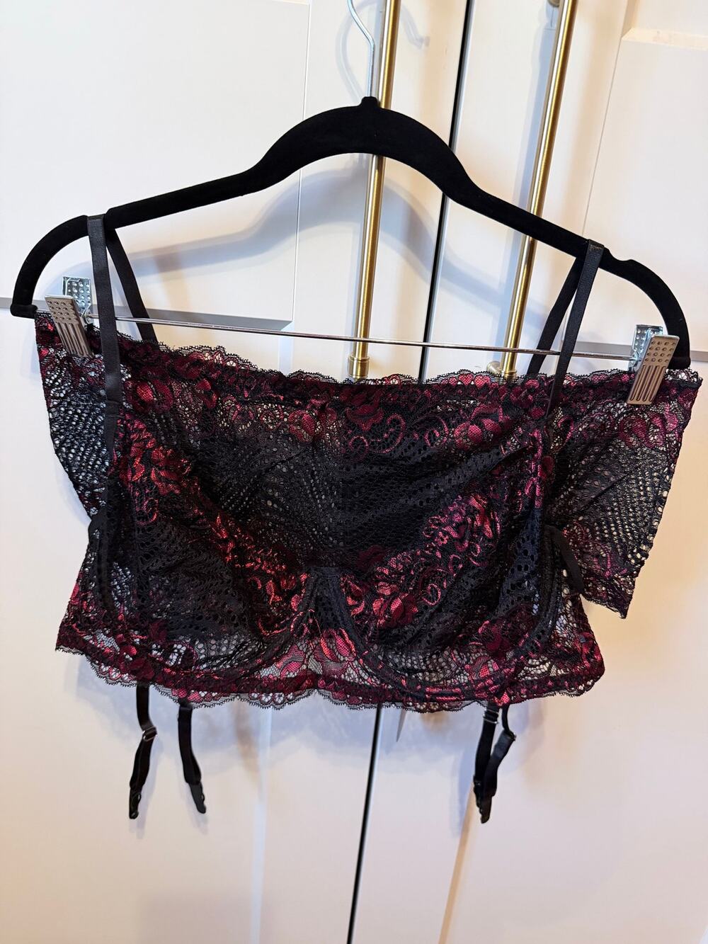 red and black lace 3 piece lingerie garter set nwt